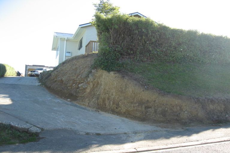 Photo of property in 16 Binnie Street, Abbotsford, Dunedin, 9018