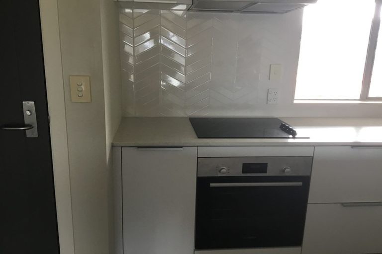 Photo of property in 311/252 Centreway Road, Orewa, 0931