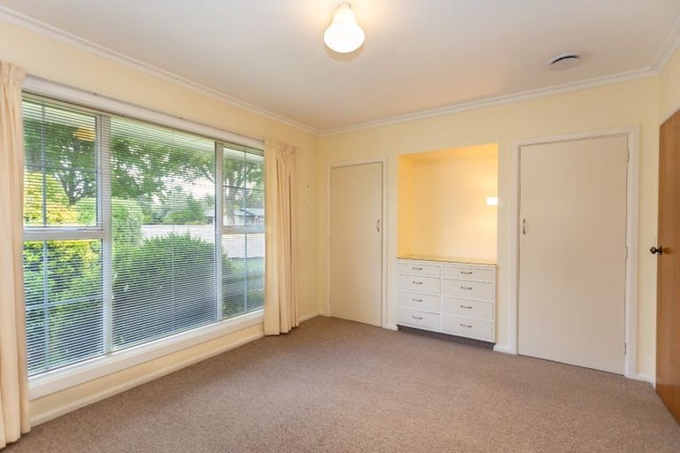 Photo of property in 1 Pulford Place, Ilam, Christchurch, 8041