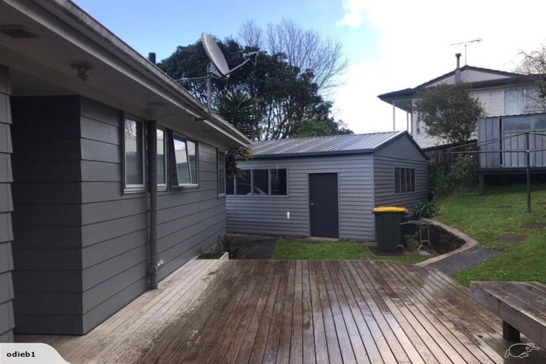 Photo of property in 1 Babington Place, Torbay, Auckland, 0630
