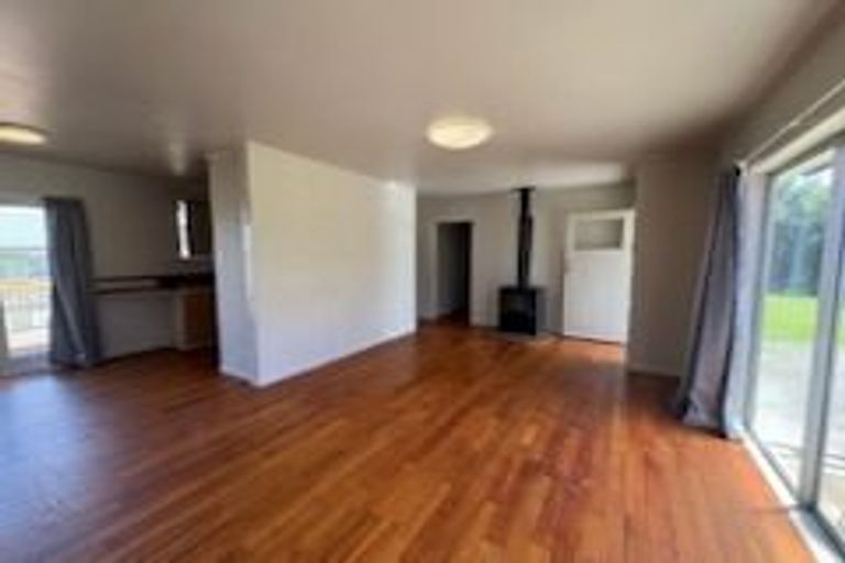 Photo of property in 13 Feasegate Street, Manurewa, Auckland, 2102