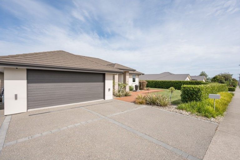 Photo of property in 100 Champion Road, Richmond, 7020