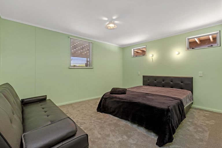 Photo of property in 2 Taipari Avenue, Raglan, 3225