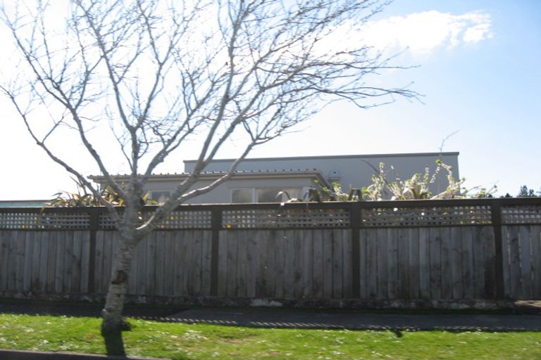 Photo of property in 11 Cornwall Street, Brooklands, New Plymouth, 4310