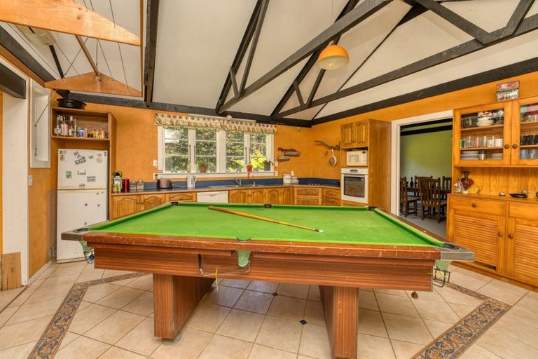 Photo of property in 305 Mangaone Road, Hautere, Otaki, 5582