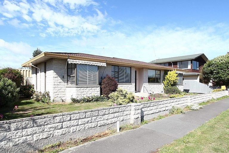Photo of property in 10 Veitches Road, Casebrook, Christchurch, 8051