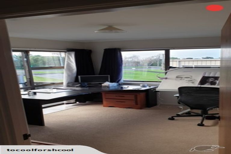 Photo of property in 219 Royal Road, Massey, Auckland, 0614