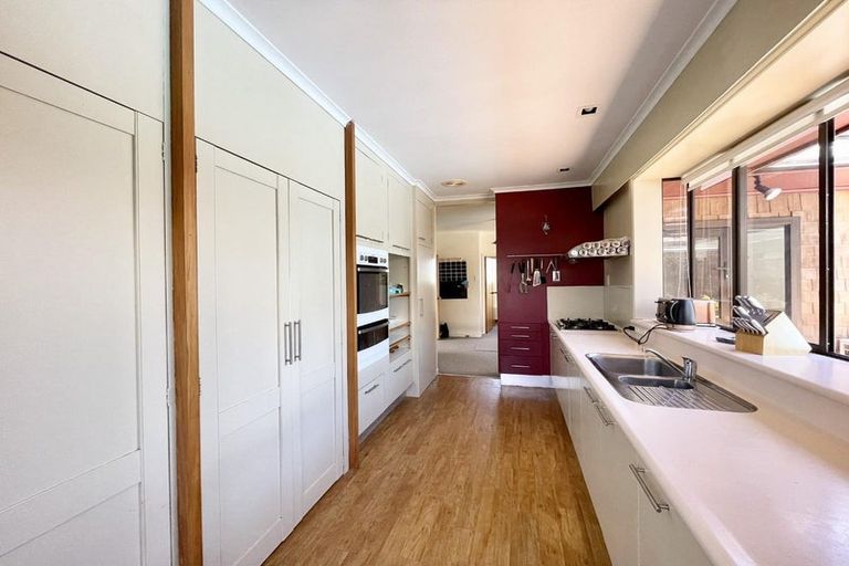 Photo of property in 58 Brooklands Road, Brooklands, New Plymouth, 4310