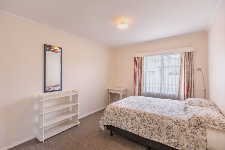 Photo of property in 218a Kennedy Road, Onekawa, Napier, 4110