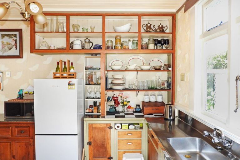 Photo of property in 46 Tees Street, South Hill, Oamaru, 9400