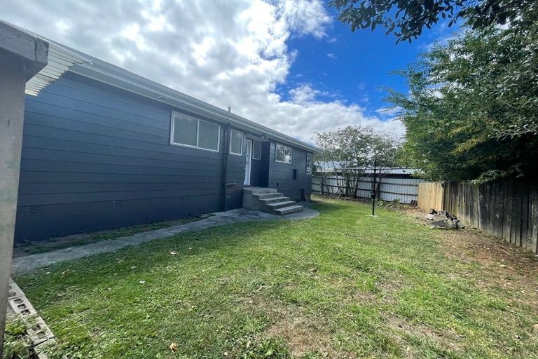 Photo of property in 10 Limond Street, Randwick Park, Auckland, 2105
