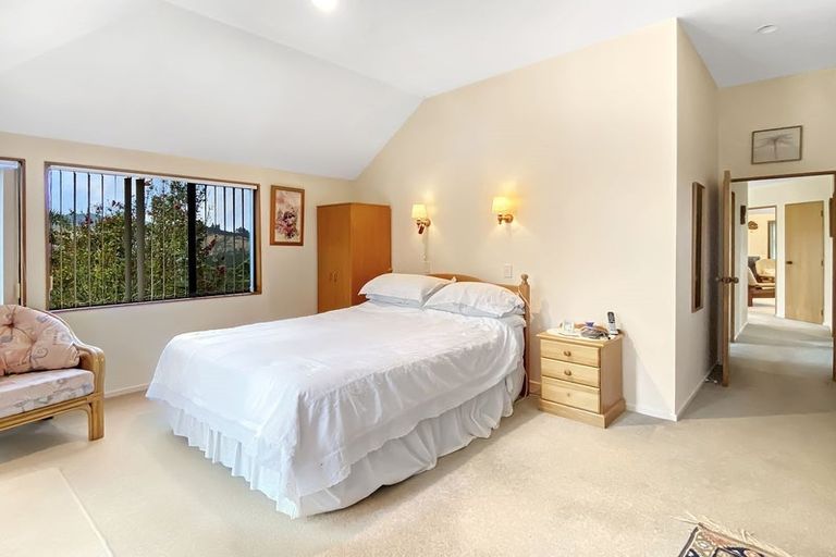 Photo of property in 74 Ngahere Drive, Horahora, Whangarei, 0110