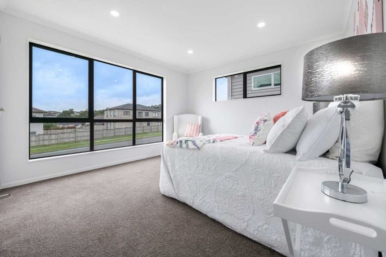 Photo of property in 413 Ormiston Road, Flat Bush, Auckland, 2019