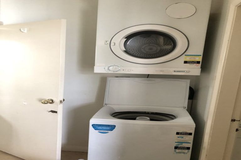 Photo of property in 12 Wilson Street, Newtown, Wellington, 6021