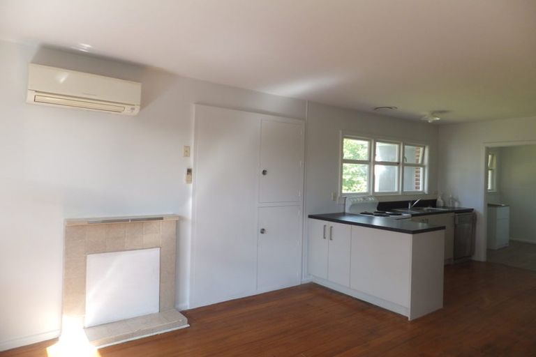 Photo of property in 4 Aileen Place, Upper Riccarton, Christchurch, 8041