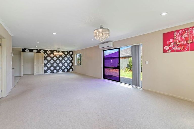 Photo of property in 19 Prado Drive, Pukekohe, 2120