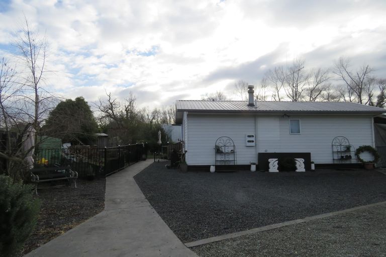 Photo of property in 145 Talbot Street, Geraldine, 7930