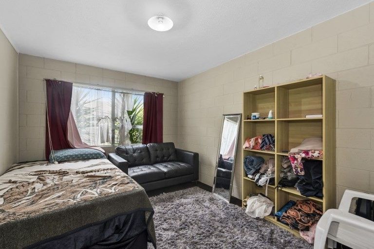 Photo of property in 2/46 May Street, Hamilton East, Hamilton, 3216