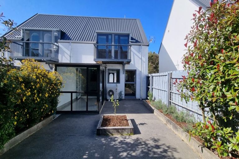 Photo of property in Cornwall Gardens, 6/27 Cornwall Street, St Albans, Christchurch, 8014
