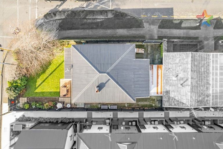 Photo of property in 99 Whites Line East, Waiwhetu, Lower Hutt, 5010