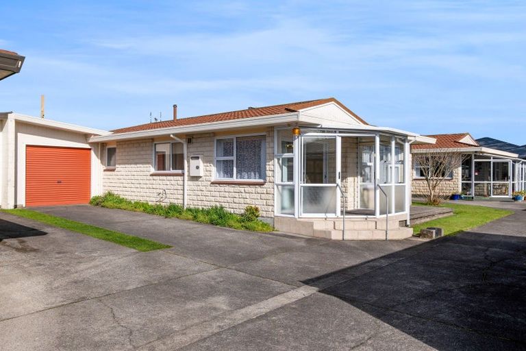 Photo of property in 52b Cutfield Street, Inglewood, 4330