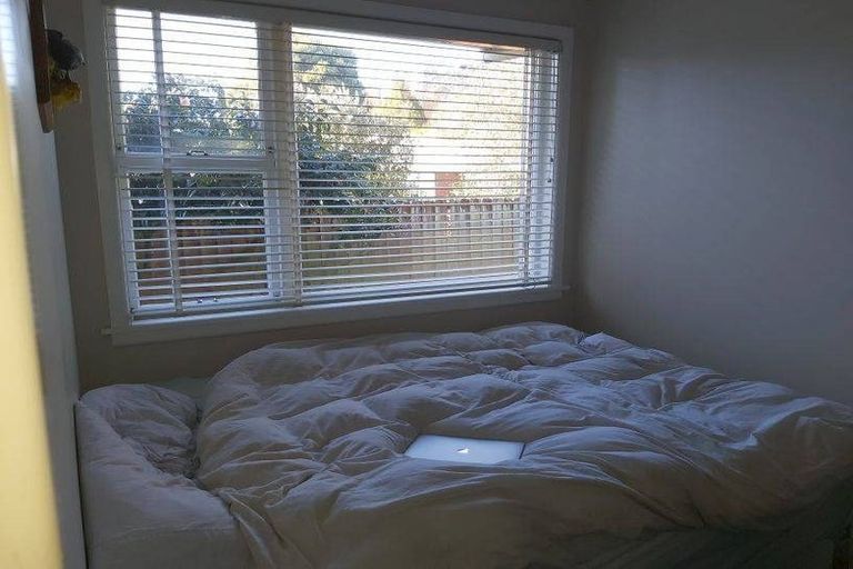 Photo of property in 1/5 Newbridge Place, Ilam, Christchurch, 8041