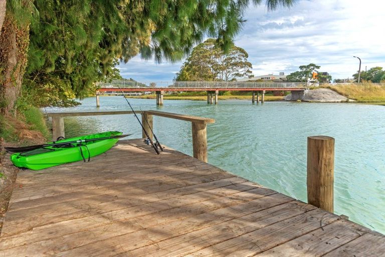 Photo of property in 50 Stout Street, Whataupoko, Gisborne, 4010