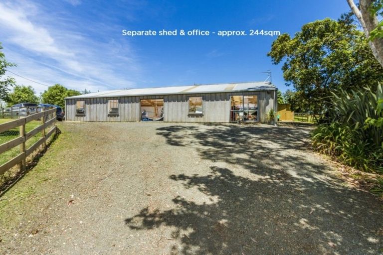 Photo of property in 174 Bawden Road, Dairy Flat, Albany, 0792