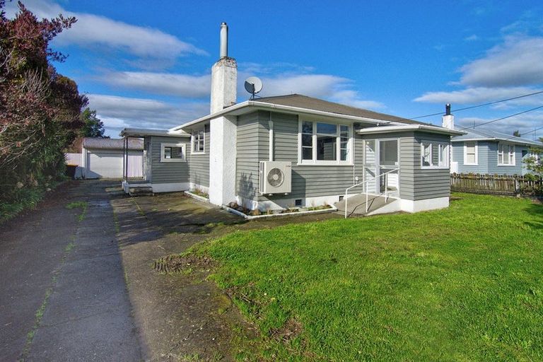 Photo of property in 226 High Street North, Carterton, 5713