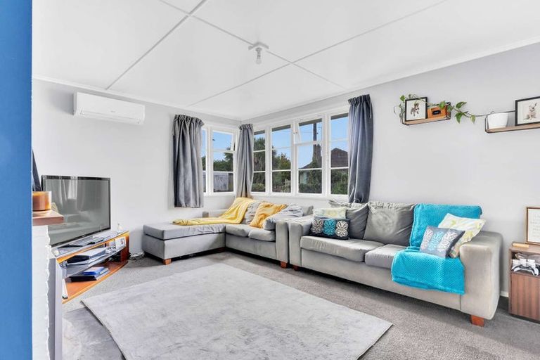 Photo of property in 3 Churchill Crescent, Te Hapara, Gisborne, 4010