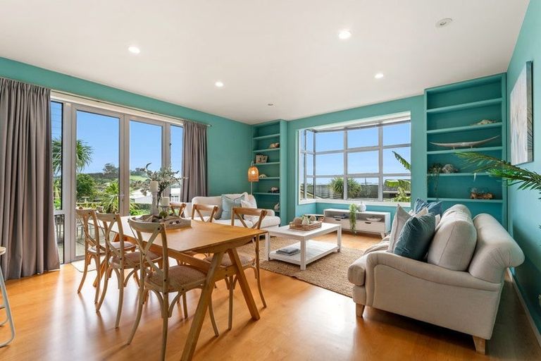 Photo of property in 17 Deerness Crescent, Algies Bay, Warkworth, 0920