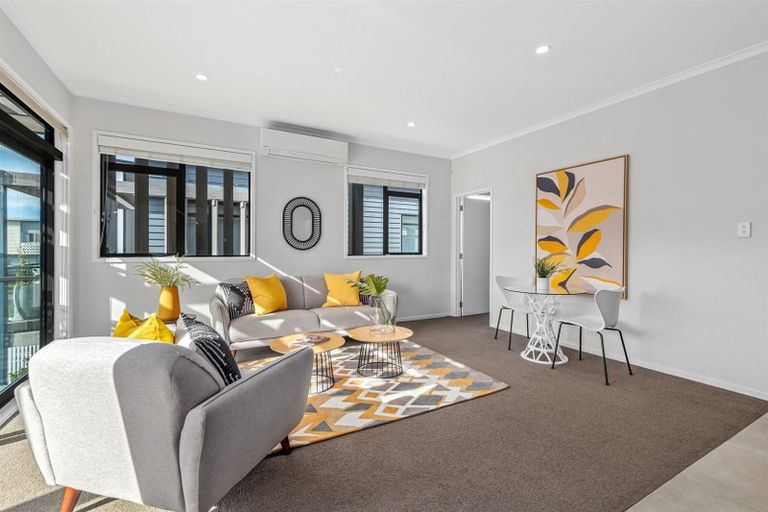 Photo of property in 26 Mollusc Road, Hobsonville, Auckland, 0616