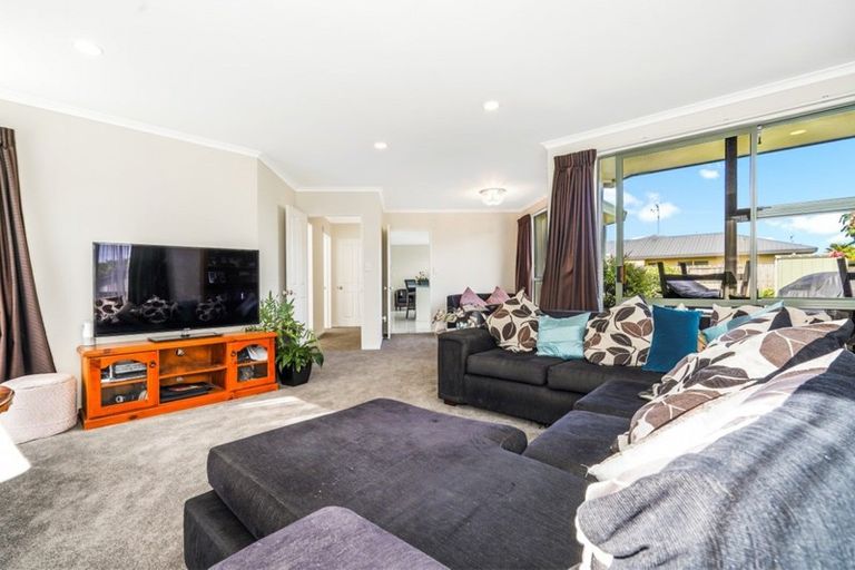 Photo of property in 11 Bouverie Crescent, Flagstaff, Hamilton, 3210