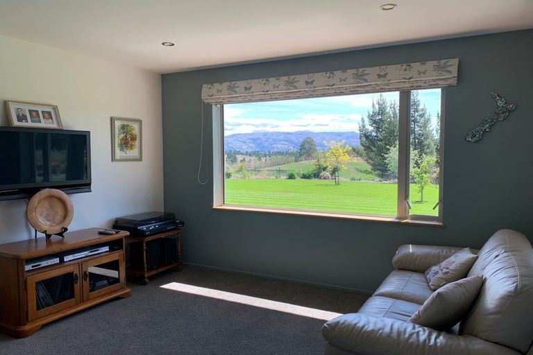 Photo of property in 272 Letts Gully Road, Letts Gully, Alexandra, 9393