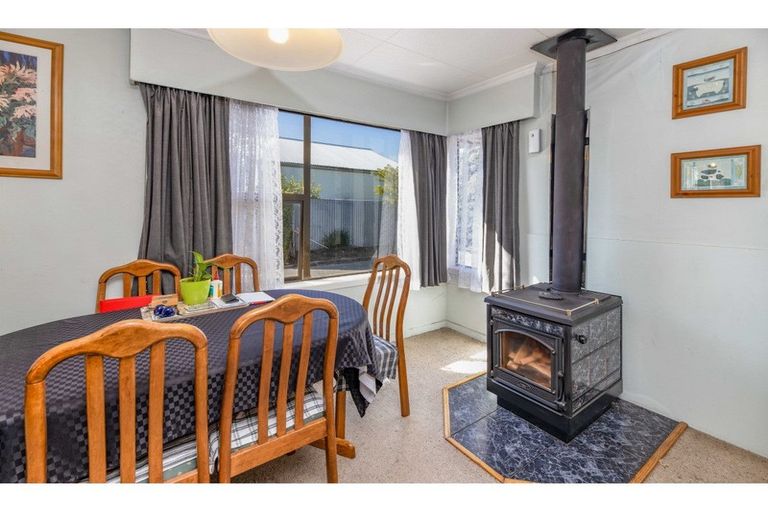 Photo of property in 40 East Belt, Rangiora, 7400