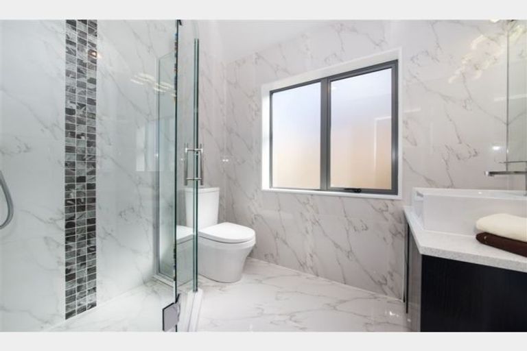 Photo of property in 218 Metcalfe Road, Ranui, Auckland, 0612