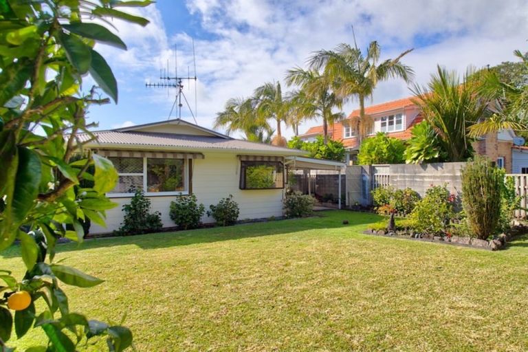 Photo of property in 2/13 Puriri Park Road, Maunu, Whangarei, 0110