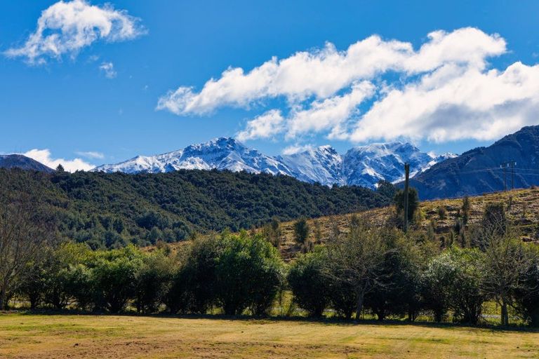 Photo of property in 2000 Inland Road, Lyford, Waiau, 7395