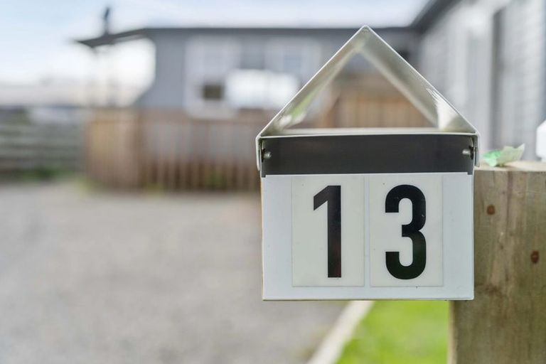 Photo of property in 13 Lee Road, Hannahs Bay, Rotorua, 3010