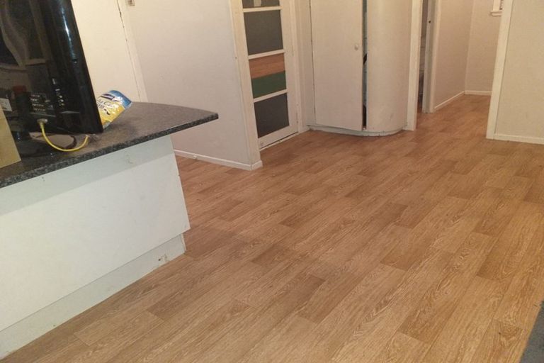 Photo of property in 65 Birdwood Road East, Pukekohe, 2120