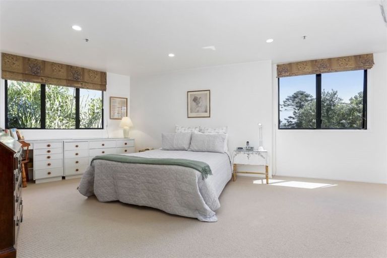 Photo of property in 3a/5 The Promenade, Takapuna, Auckland, 0622