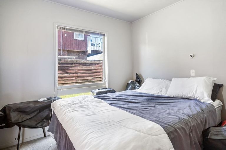 Photo of property in 25 Clovelly Road, Bucklands Beach, Auckland, 2012