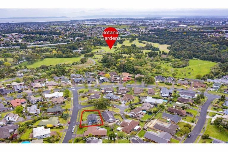 Photo of property in 6 Kuripaka Crescent, The Gardens, Auckland, 2105