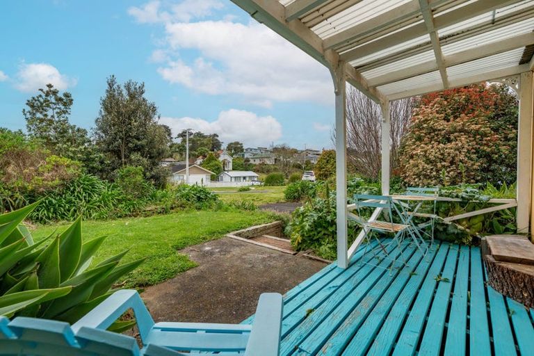 Photo of property in 1059 Pouewe Street, Kawhia, 3889