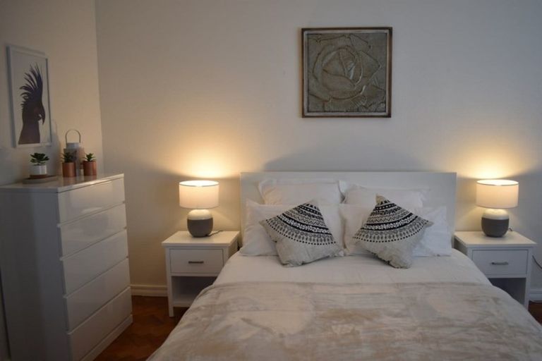 Photo of property in 268 Oriental Parade, Oriental Bay, Wellington, 6011