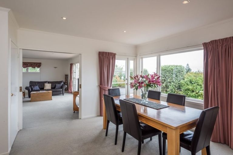 Photo of property in 138-142 Rosetta Road, Raumati South, Paraparaumu, 5032