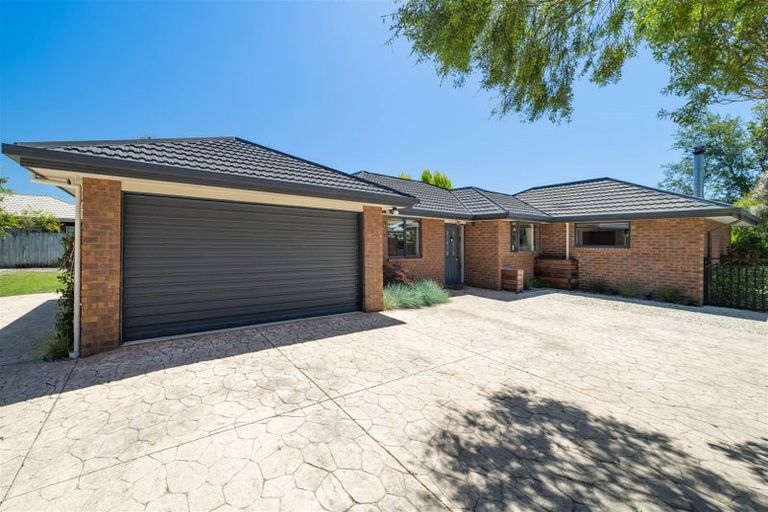 Photo of property in 26 Eders Road, Woodend, 7610