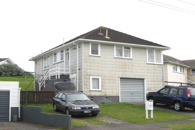 Photo of property in 33 Banks Street, Marfell, New Plymouth, 4310