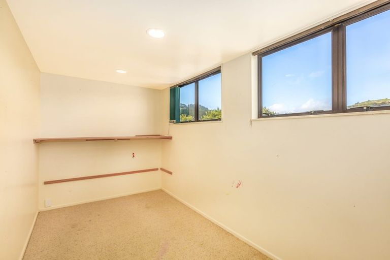 Photo of property in 122 Discovery Drive, Whitby, Porirua, 5024