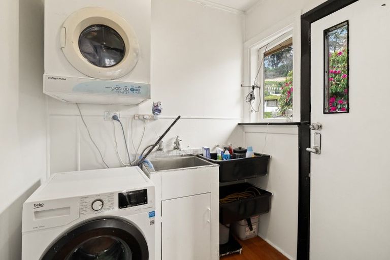 Photo of property in 26 Waldron Crescent, Green Island, Dunedin, 9018
